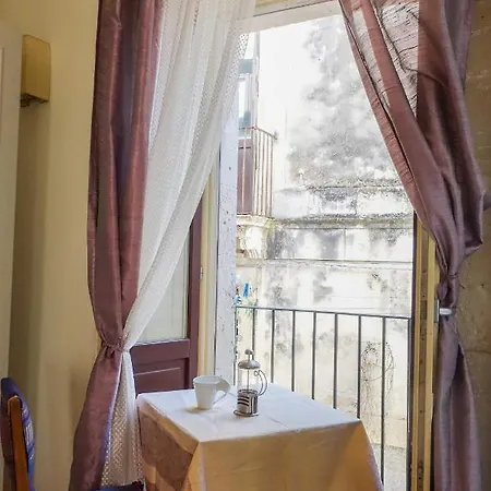 Casa Medasia In Ortigia Syrakus